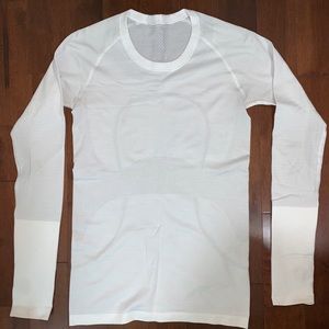 Lululemon Swiftly Tech Long Sleeve